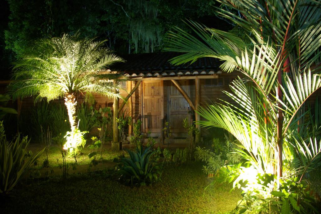 Hotel Bugabutik Puerto Viejo de Talamanca Bagian luar foto